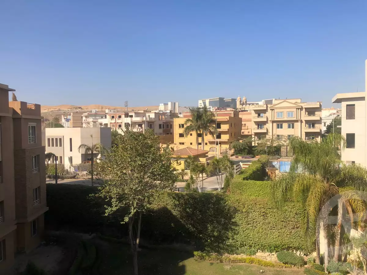 https://aqarmap.com.eg/en/listing/6394683-for-sale-cairo-el-sheikh-zayed-city-compounds-jewar