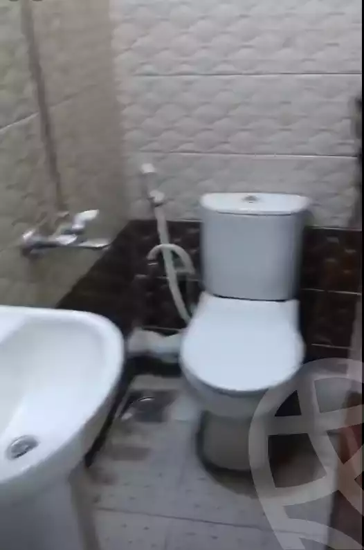 https://aqarmap.com.eg/en/listing/6395172-for-sale-qalyubia-shubra-el-khaima-byjm
