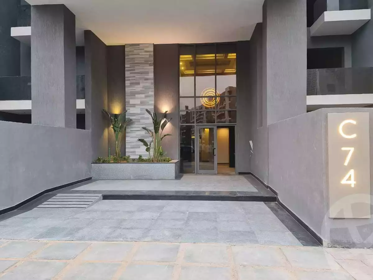 https://aqarmap.com.eg/ar/listing/6395261-for-sale-cairo-6th-of-october-hadaeq-october-kmbwnd-fy-hdyq-ktwbr-sun-capital
