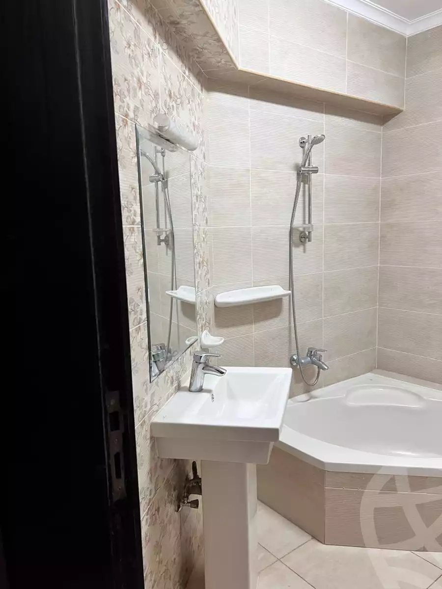 https://aqarmap.com.eg/ar/listing/6395333-for-rent-cairo-el-maadi-compounds-maadi-grand-city