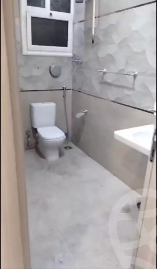 https://aqarmap.com.eg/en/listing/6396595-for-sale-qalyubia-shubra-el-khaima-el-shareaa-el-gadid-st