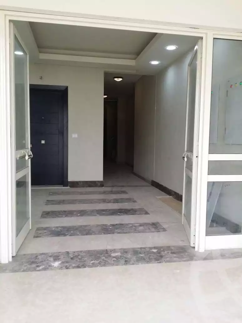 https://aqarmap.com.eg/en/listing/6397480-for-sale-cairo-el-sheikh-zayed-city-compounds-dh-drys