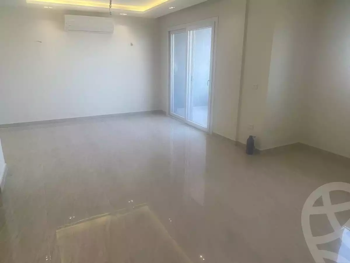 https://aqarmap.com.eg/ar/listing/6397693-for-sale-cairo-el-sheikh-zayed-city-compounds-zayed-regency
