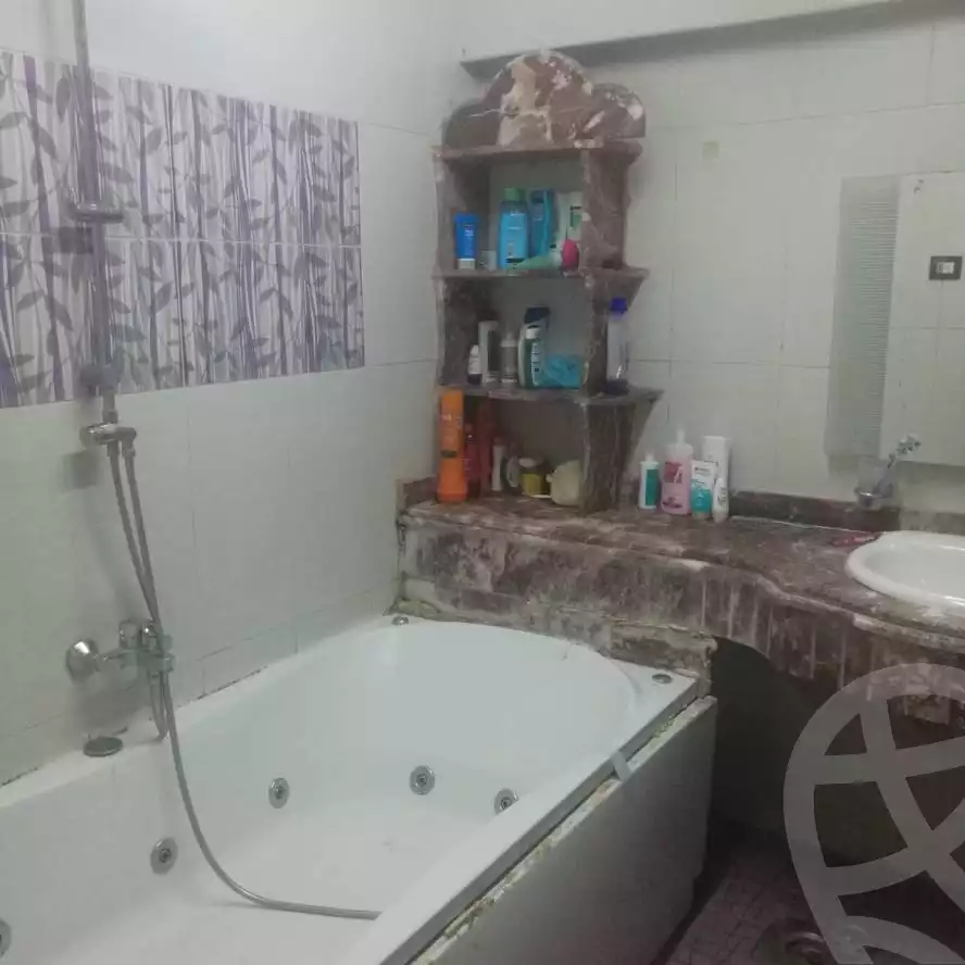 https://aqarmap.com.eg/ar/listing/6399201-for-rent-cairo-el-abbasiya-ramsis-st