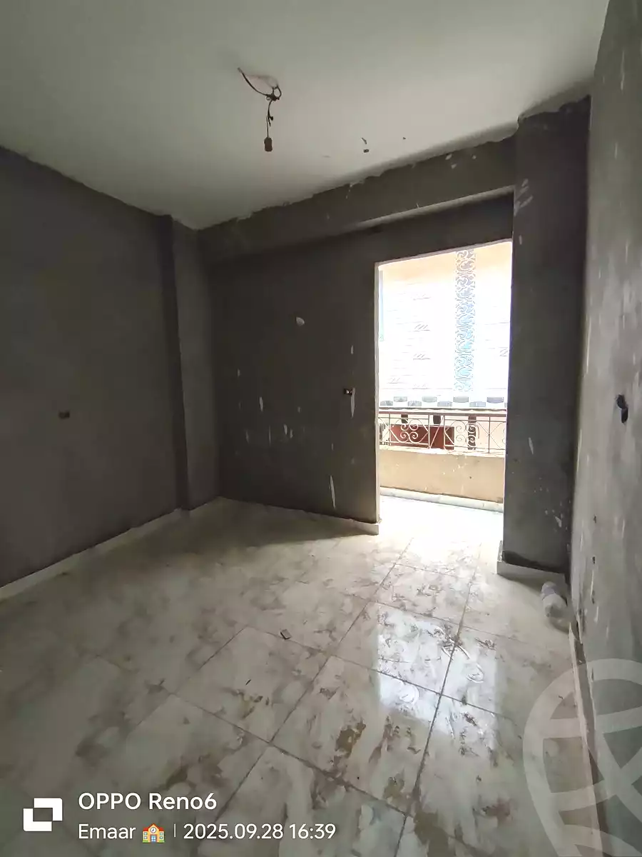 https://aqarmap.com.eg/ar/listing/6400213-for-sale-qalyubia-shubra-el-khaima-om-bayoumi