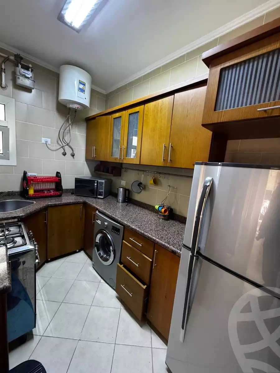 https://aqarmap.com.eg/ar/listing/6400783-for-rent-cairo-el-sheikh-zayed-city-compounds-dh-drys