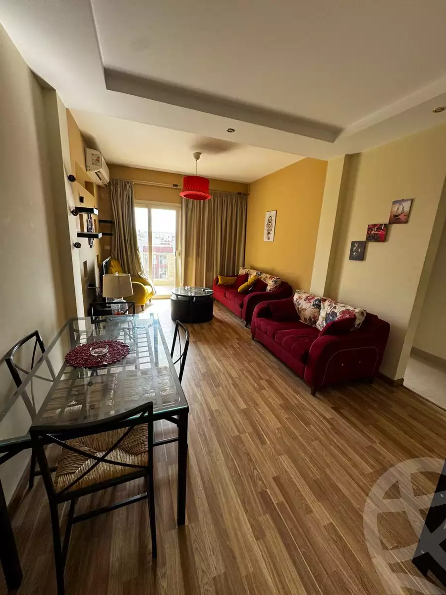 https://aqarmap.com.eg/ar/listing/6400783-for-rent-cairo-el-sheikh-zayed-city-compounds-dh-drys