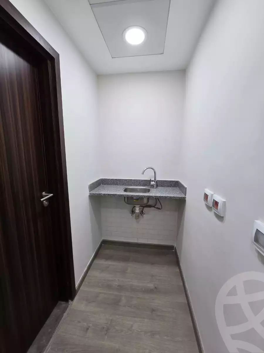 https://aqarmap.com.eg/ar/listing/6402974-for-rent-cairo-el-sheikh-zayed-city-compounds-tryfywm-zyd-nm-llttwyr