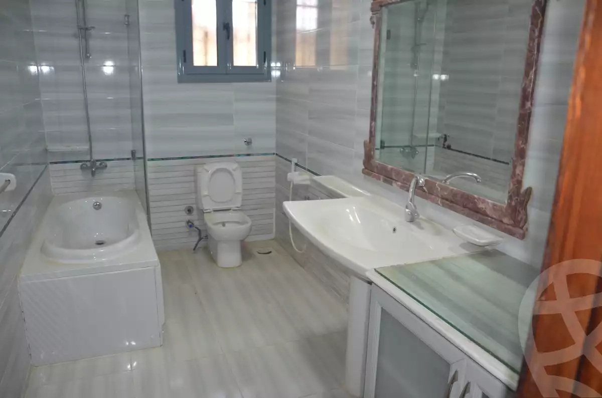https://aqarmap.com.eg/en/listing/6402978-for-sale-cairo-el-sheikh-zayed-city-el-hay-el-thaleth-ashaer