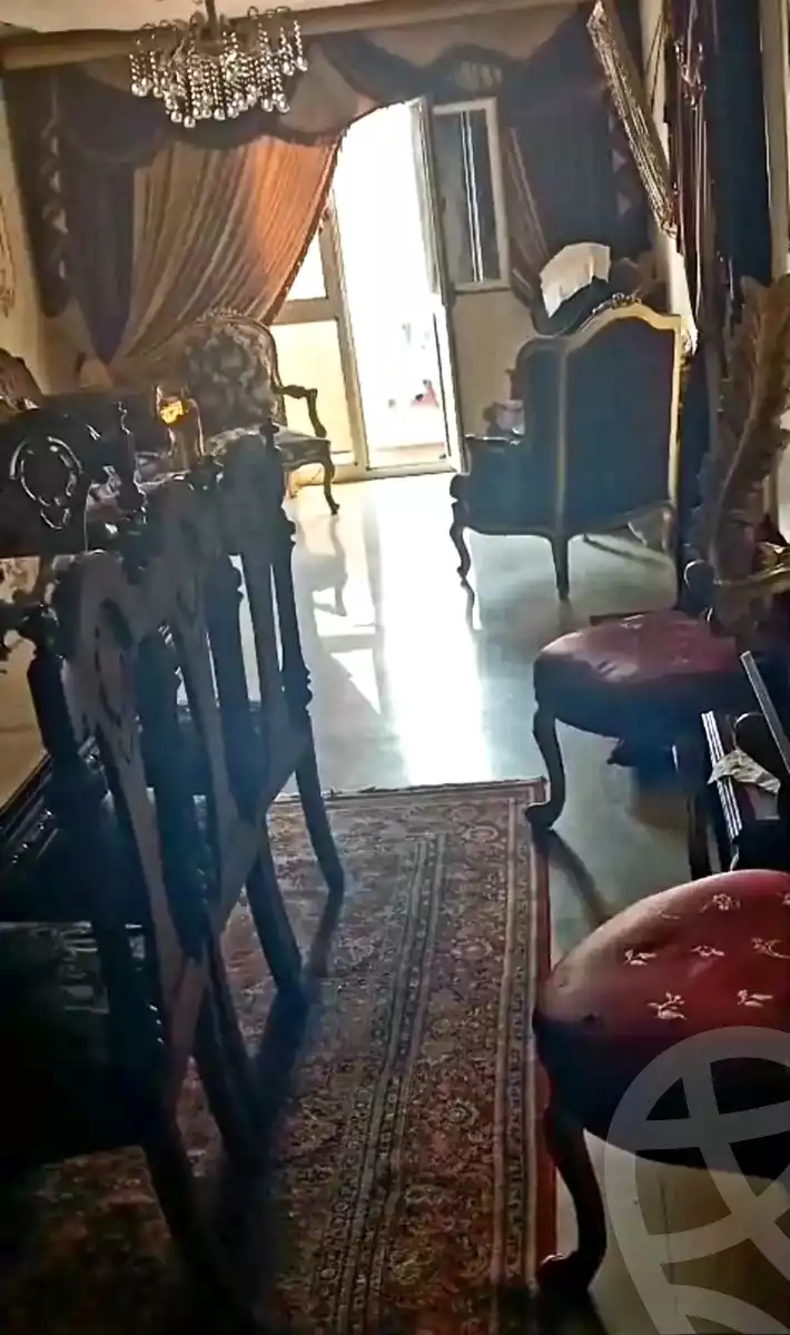 https://aqarmap.com.eg/en/listing/6403358-for-sale-alexandria-camp-cesar-tiba-st