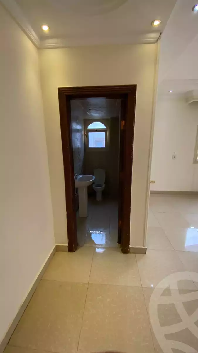 https://aqarmap.com.eg/en/listing/6405361-for-rent-cairo-new-cairo-first-settlement-neighbourhood-5-el-shaheed-islam-raafat-st