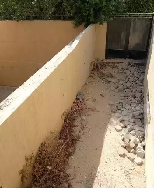 https://aqarmap.com.eg/en/listing/6410333-for-sale-cairo-al-oubour-compounds-rock-ville-compound