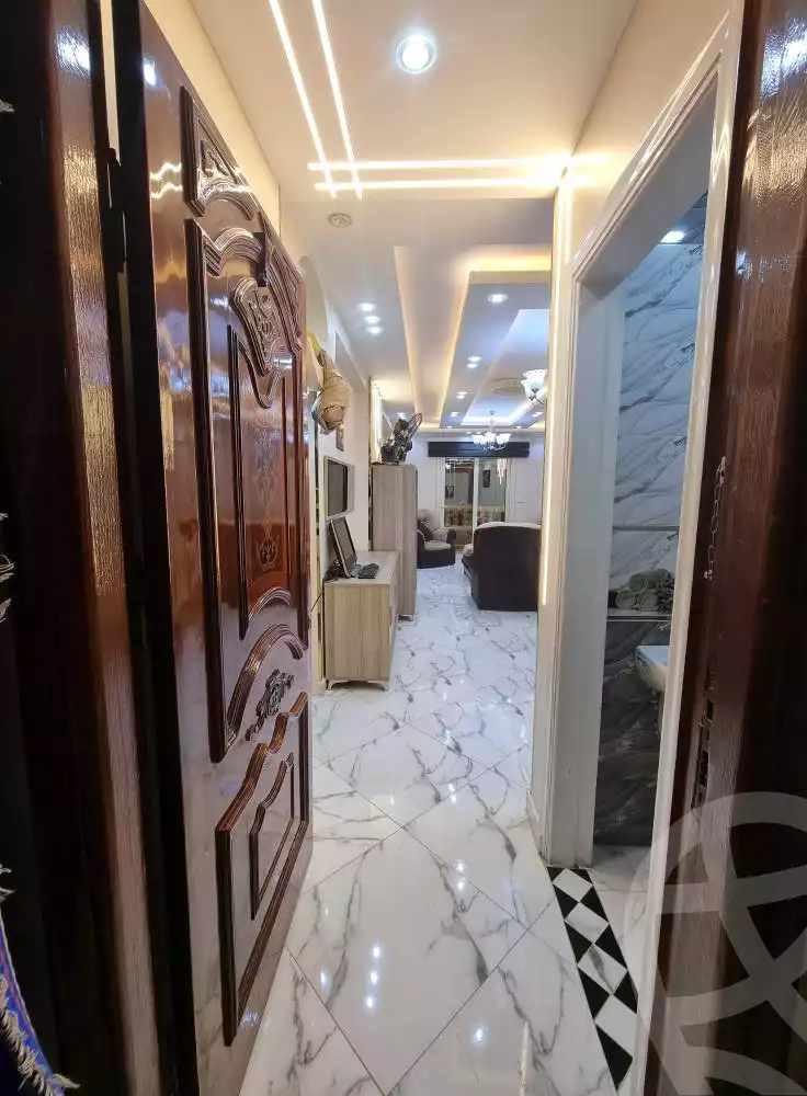 https://aqarmap.com.eg/ar/listing/6410378-for-sale-cairo-el-haram-el-lebeny-el-magzar-el-aly-st