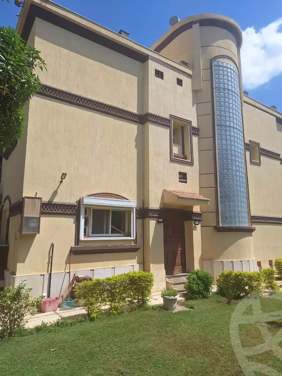 https://aqarmap.com.eg/ar/listing/6411650-for-sale-cairo-new-cairo-lrhb-city-mtdd-lrhb-radwan-allam-st