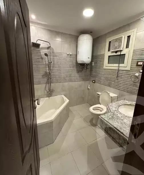 https://aqarmap.com.eg/ar/listing/6412434-for-rent-cairo-el-maadi-zahraa-el-maadi