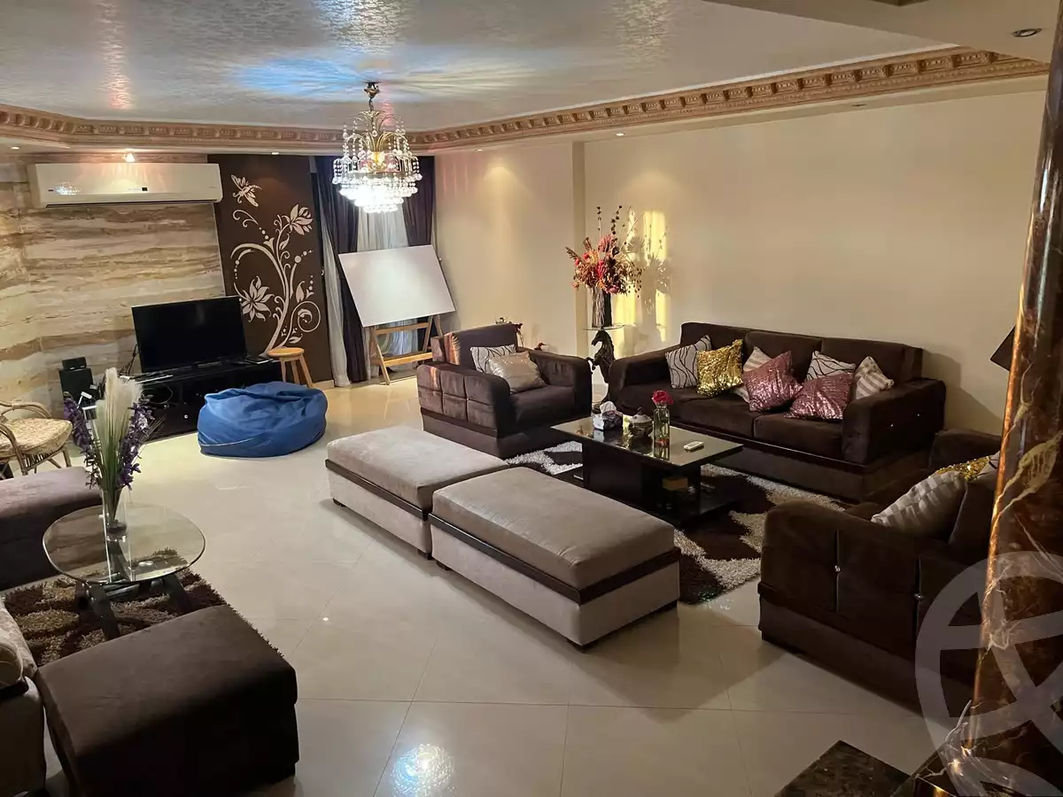 https://aqarmap.com.eg/ar/listing/6413711-for-sale-cairo-shoubra-jzyr-bdrn-al-masara-st