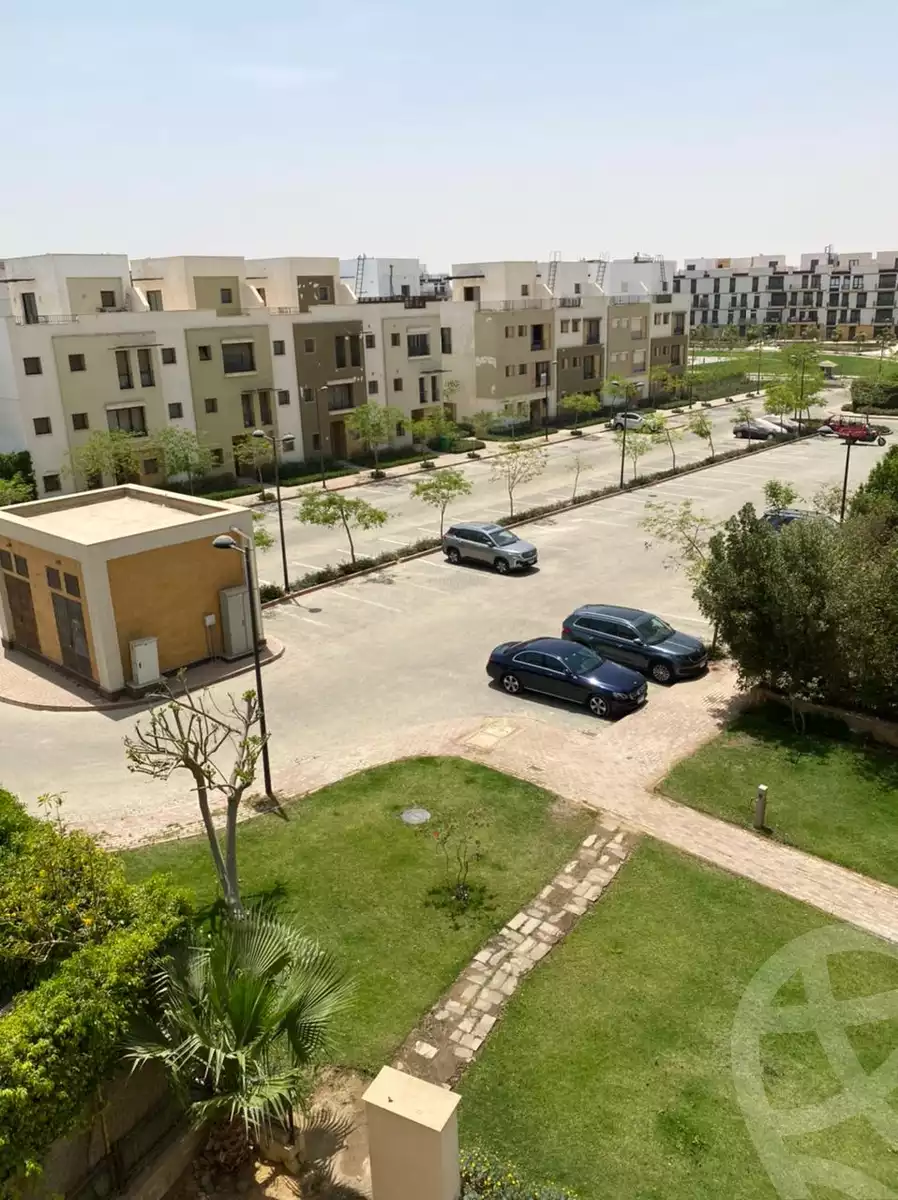 https://aqarmap.com.eg/en/listing/6414369-for-sale-cairo-el-sheikh-zayed-city-compounds-the-courtyard