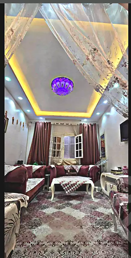 https://aqarmap.com.eg/ar/listing/6415309-for-sale-cairo-helwan-helwan-el-sharkeya-mostafa-safwat-st