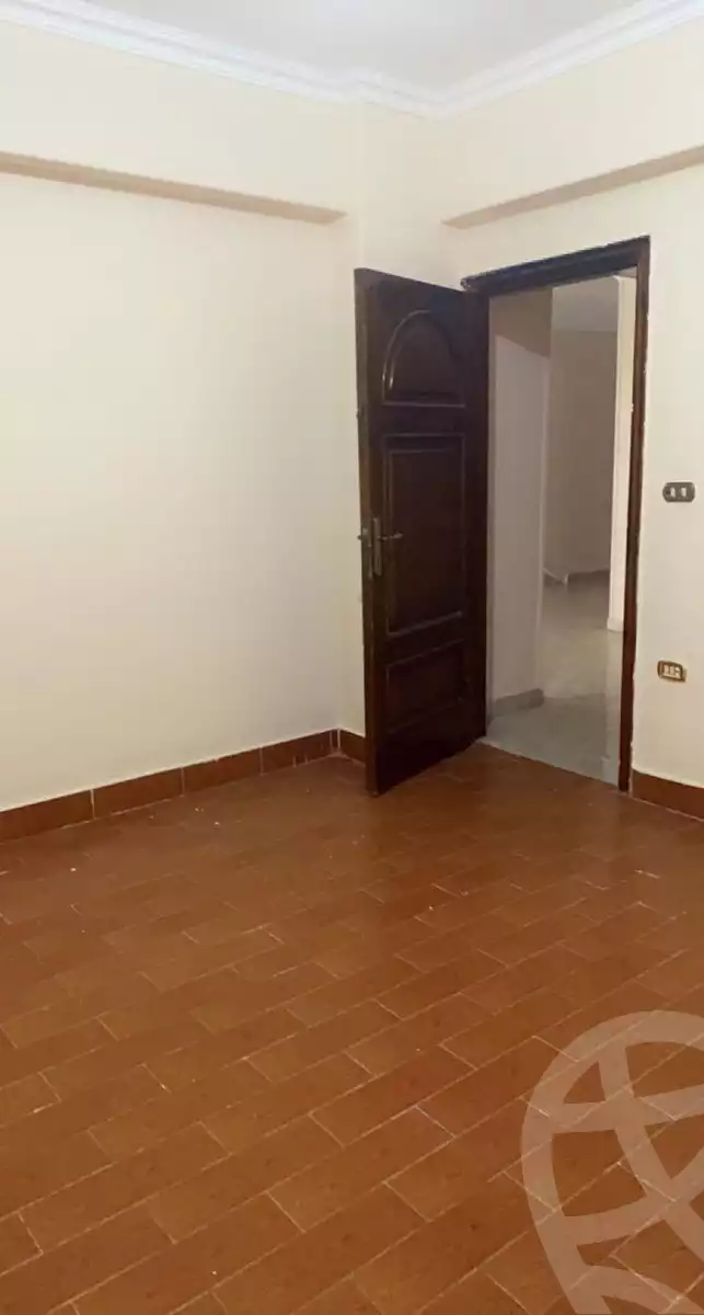 https://aqarmap.com.eg/en/listing/6416457-for-rent-cairo-al-oubour-el-hay-el-sades-el-sayeda-nafisa-st