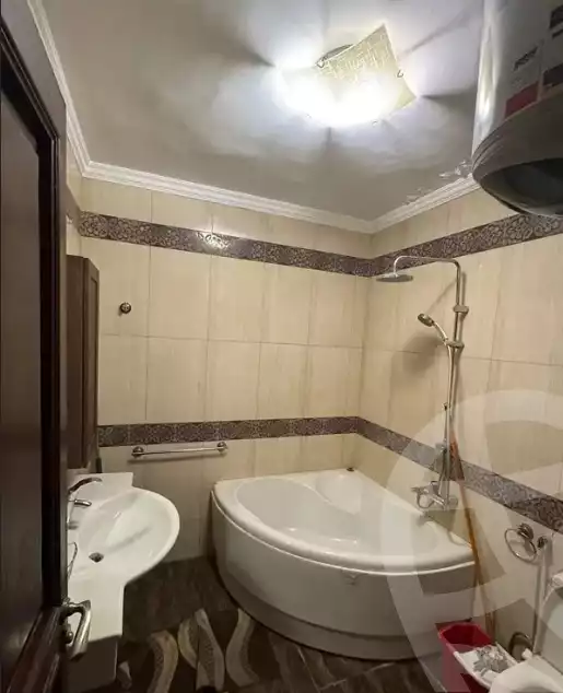 https://aqarmap.com.eg/en/listing/6420592-for-rent-cairo-el-maadi-zahraa-el-maadi-al-khamseen-st