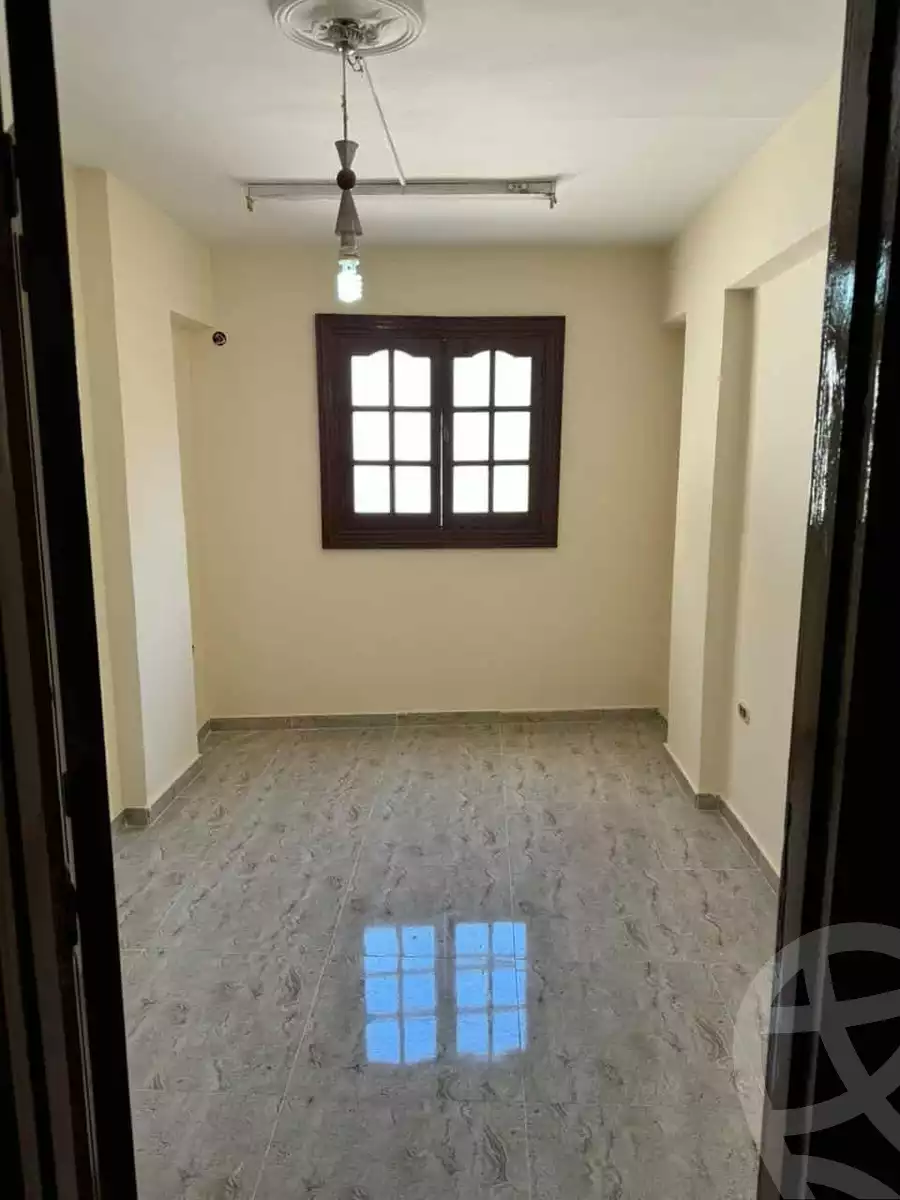 https://aqarmap.com.eg/ar/listing/6421134-for-sale-alexandria-ganaklis-shr-bw-qyr-tryq-lhry