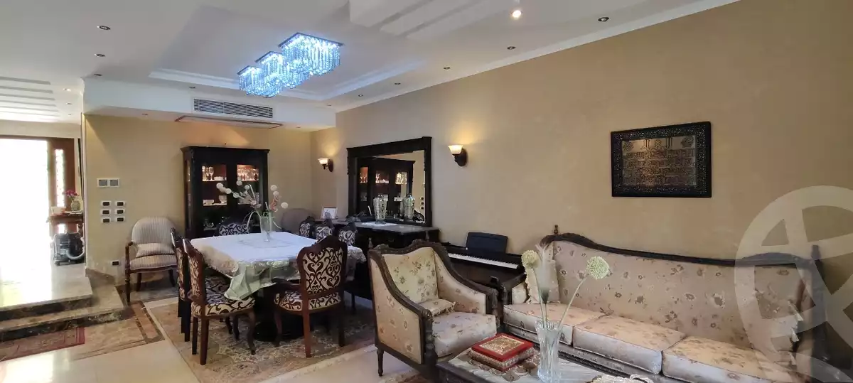 https://aqarmap.com.eg/en/listing/6421642-for-sale-cairo-el-sheikh-zayed-city-compounds-greens