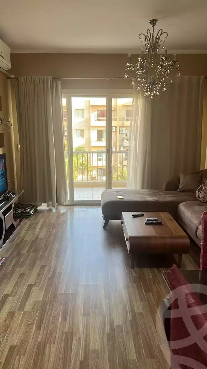 https://aqarmap.com.eg/en/listing/6421791-for-rent-cairo-el-sheikh-zayed-city-compounds-dh-drys