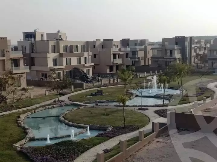 https://aqarmap.com.eg/en/listing/6425198-for-sale-cairo-6th-of-october-compounds-rayos