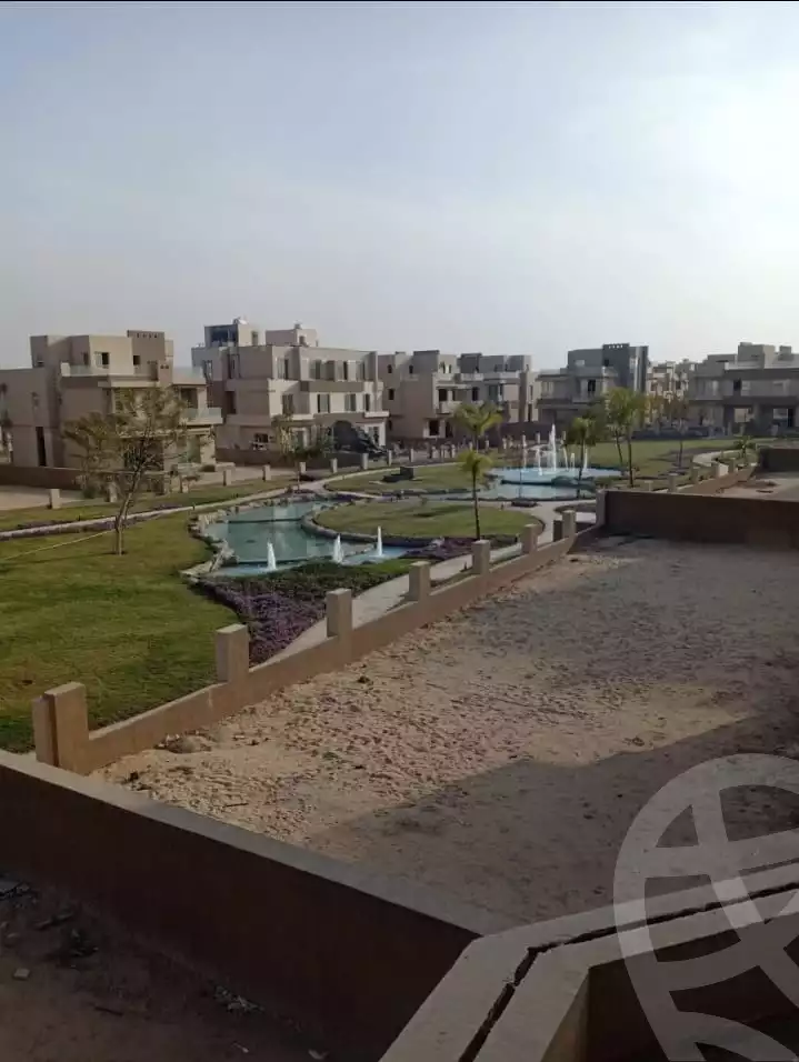 https://aqarmap.com.eg/en/listing/6425198-for-sale-cairo-6th-of-october-compounds-rayos