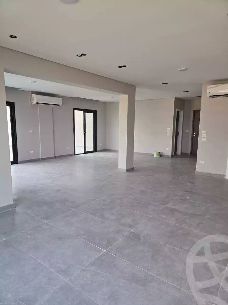 https://aqarmap.com.eg/ar/listing/6428681-for-rent-cairo-el-sheikh-zayed-city-compounds-kmbwnd-fyldj-wyst-dr-llttwyr