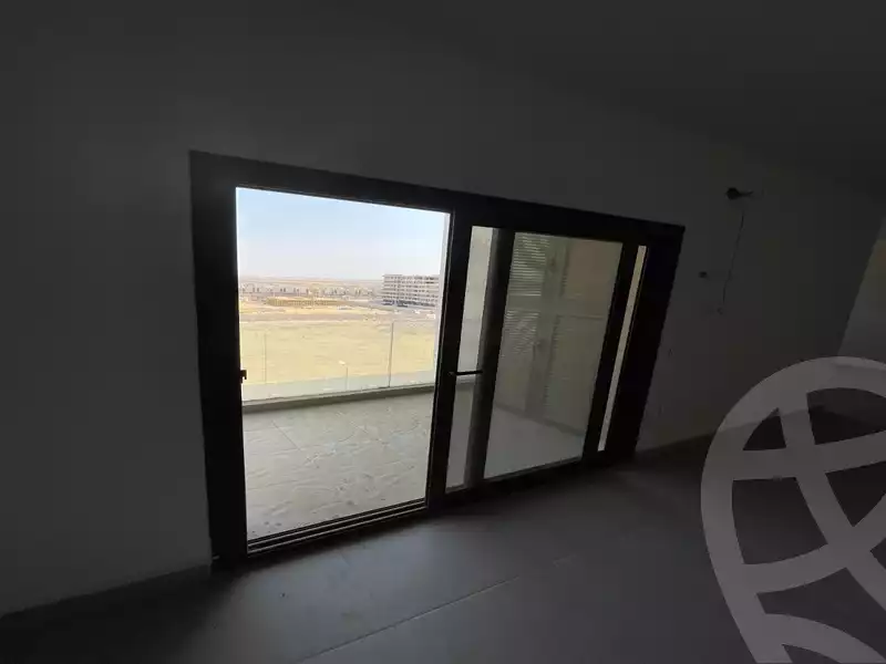 https://aqarmap.com.eg/en/listing/6429540-for-sale-cairo-el-shorouk-compounds-al-burouj-compound-imkan