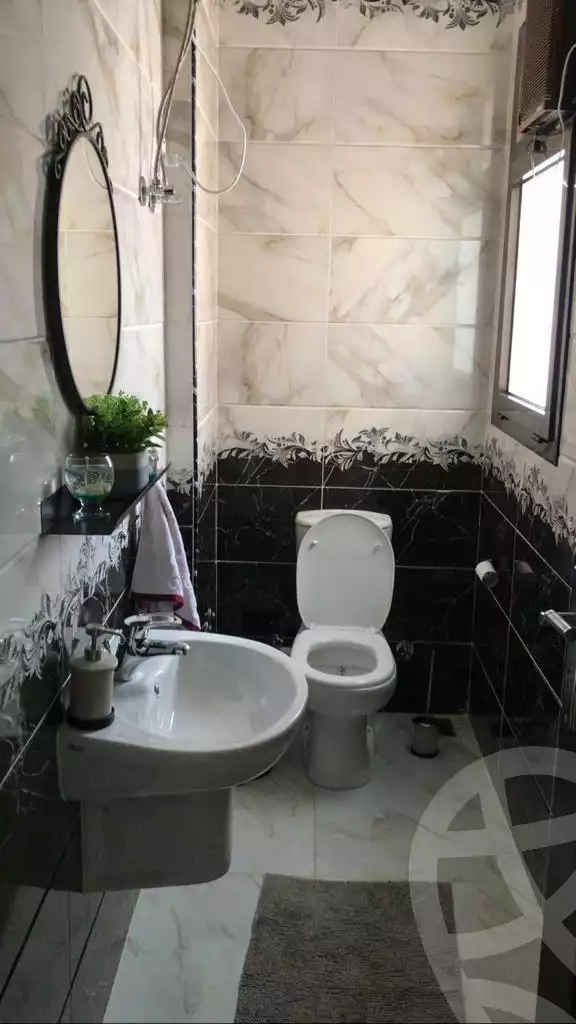 https://aqarmap.com.eg/en/listing/6429564-for-sale-cairo-el-sheikh-zayed-city-compounds-beverly-hills