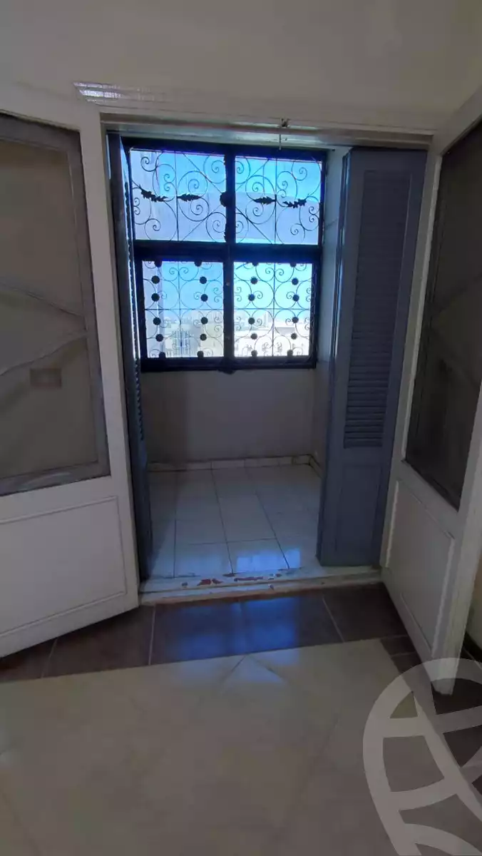 https://aqarmap.com.eg/en/listing/6432159-for-sale-alexandria-el-mandara-nabawy-al-mohandes-st