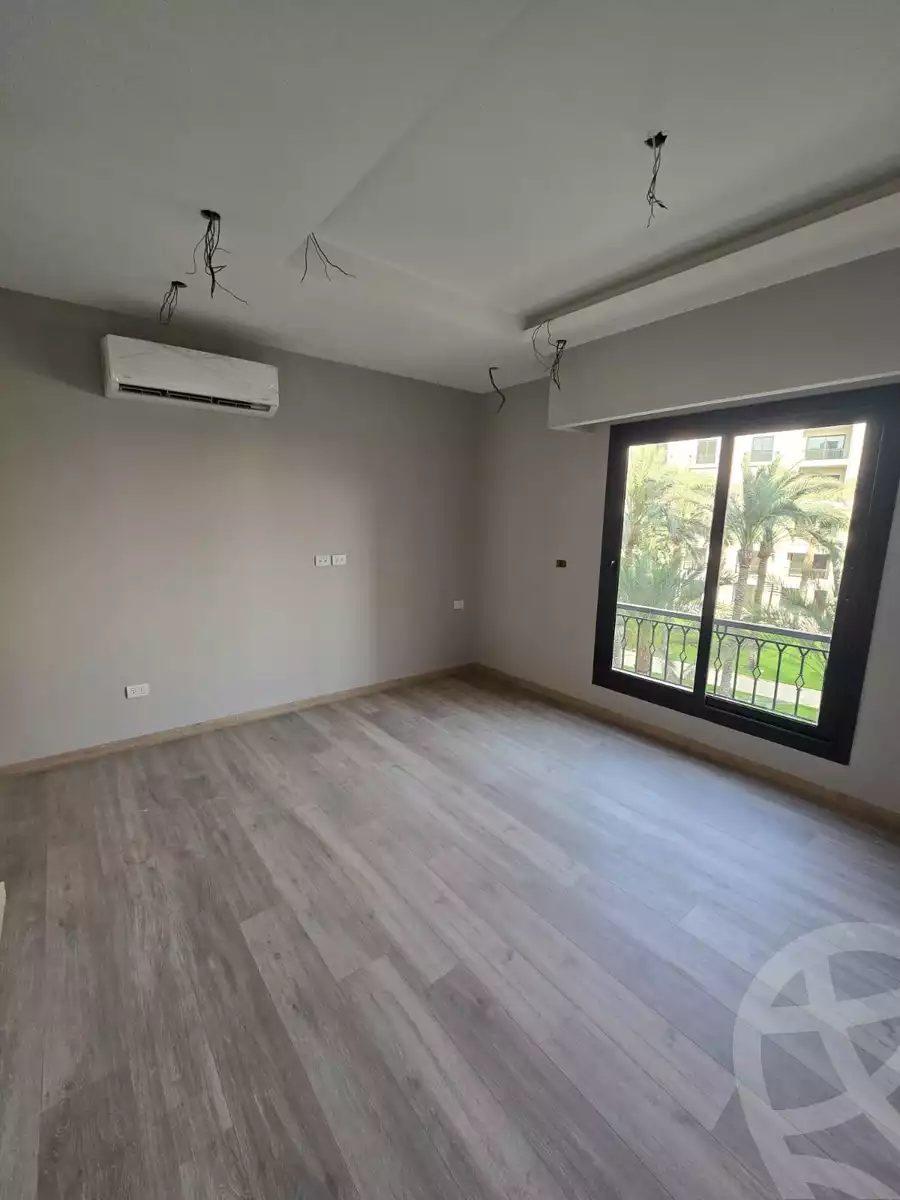 https://aqarmap.com.eg/ar/listing/6432882-for-rent-cairo-el-sheikh-zayed-city-compounds-kmbwnd-fyldj-wyst-dr-llttwyr