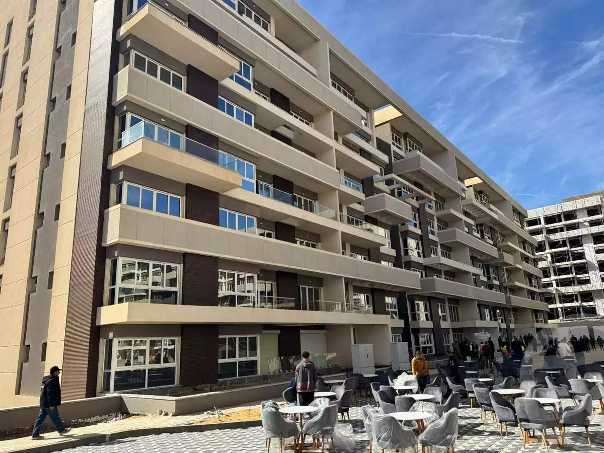 https://aqarmap.com.eg/en/listing/6433799-for-sale-cairo-new-administrative-capital-r7-scenario