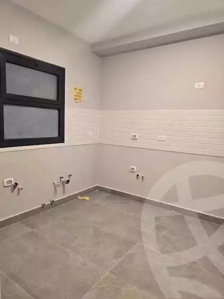 https://aqarmap.com.eg/ar/listing/6433820-for-rent-cairo-el-sheikh-zayed-city-compounds-kmbwnd-fyldj-wyst-dr-llttwyr