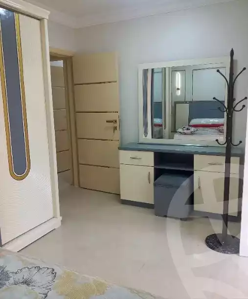 https://aqarmap.com.eg/en/listing/6434141-for-rent-asyut-asyut-city-yousri-ragheb-st