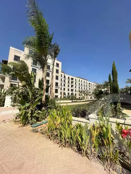 https://aqarmap.com.eg/ar/listing/6434413-for-rent-cairo-el-sheikh-zayed-city-compounds-kmbwnd-fyldj-wyst-dr-llttwyr