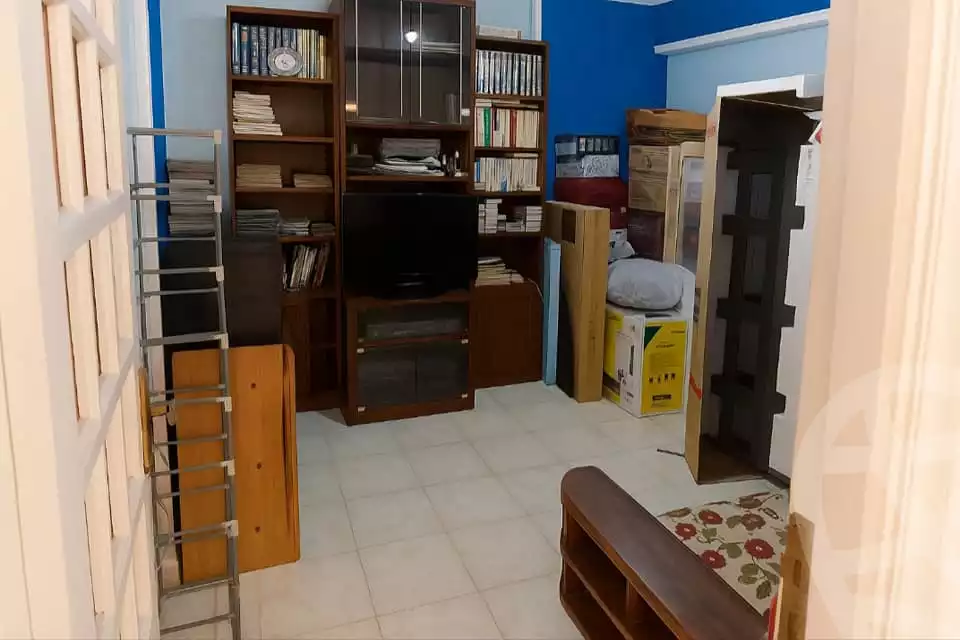 https://aqarmap.com.eg/en/listing/6438205-for-sale-alexandria-moharram-bey-el-rasafa-st