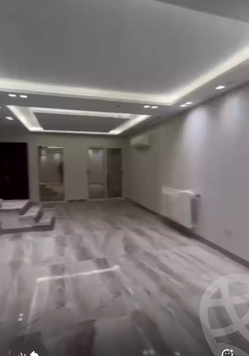 https://aqarmap.com.eg/ar/listing/6438210-for-sale-cairo-new-cairo-compounds-sarai-club-views-sarai-compound