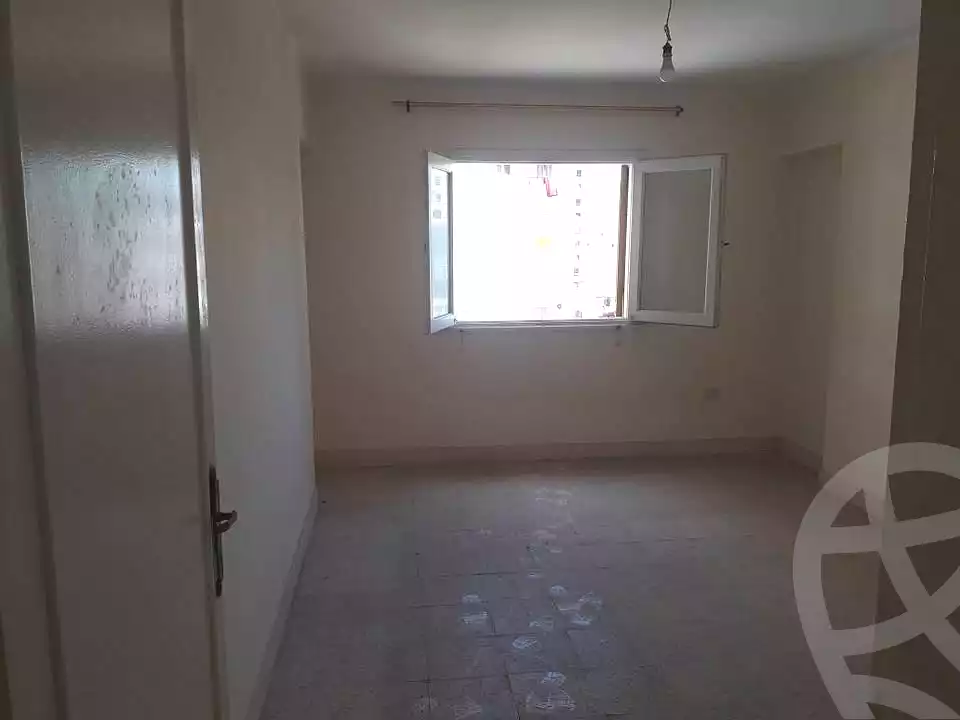 https://aqarmap.com.eg/en/listing/6439361-for-sale-alexandria-el-mandara-nabawy-al-mohandes-st