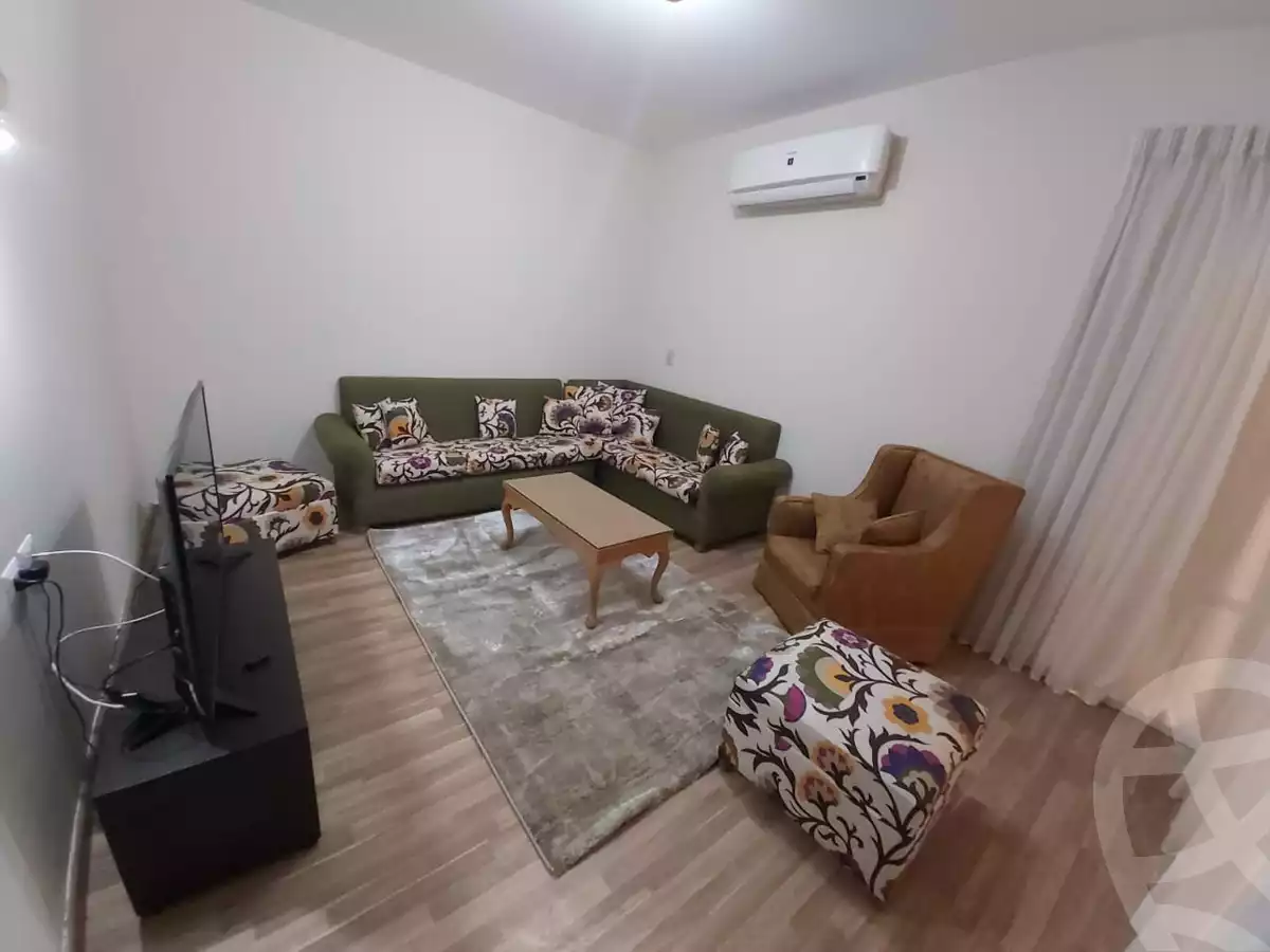 https://aqarmap.com.eg/ar/listing/6441036-for-rent-cairo-el-sheikh-zayed-city-compounds-dh-drys
