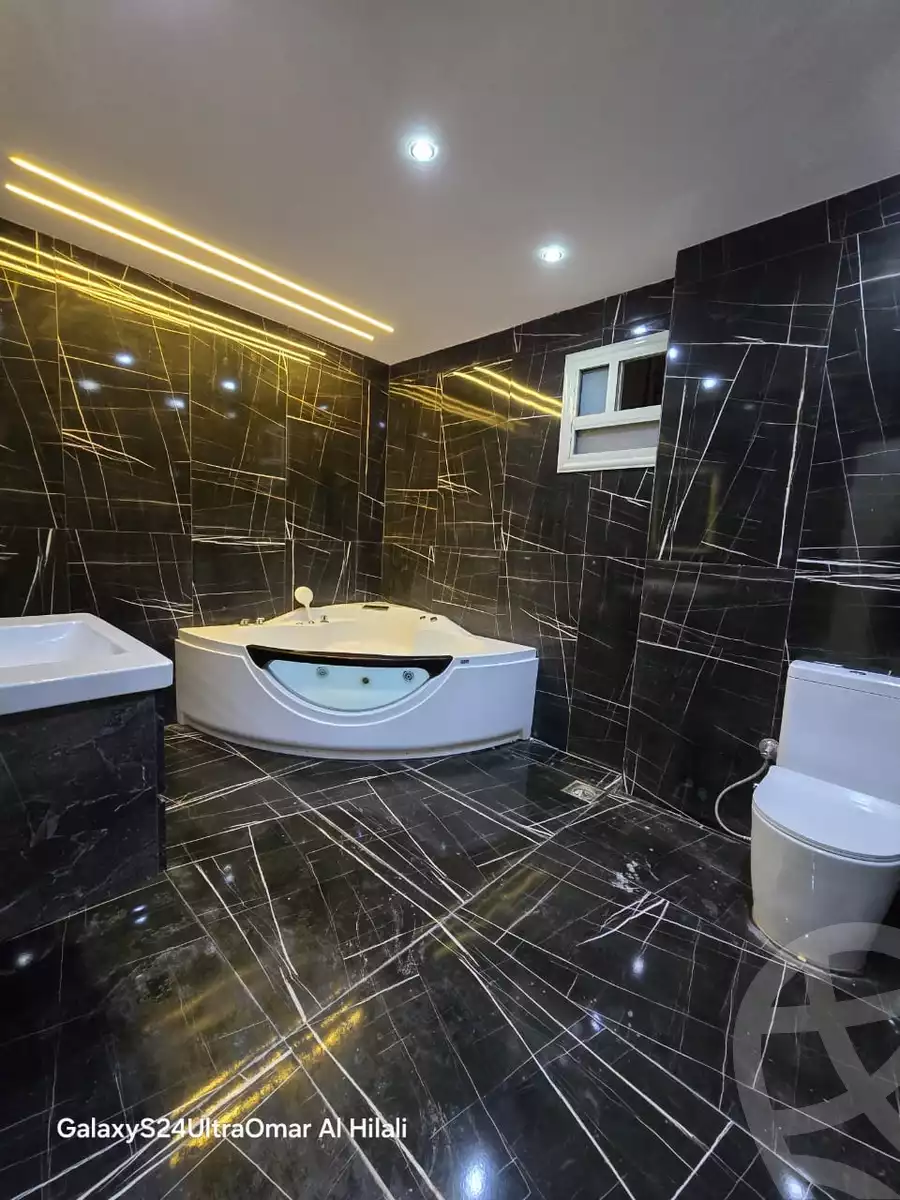 https://aqarmap.com.eg/en/listing/6435758-for-sale-cairo-hadayek-el-ahram-mntq-d