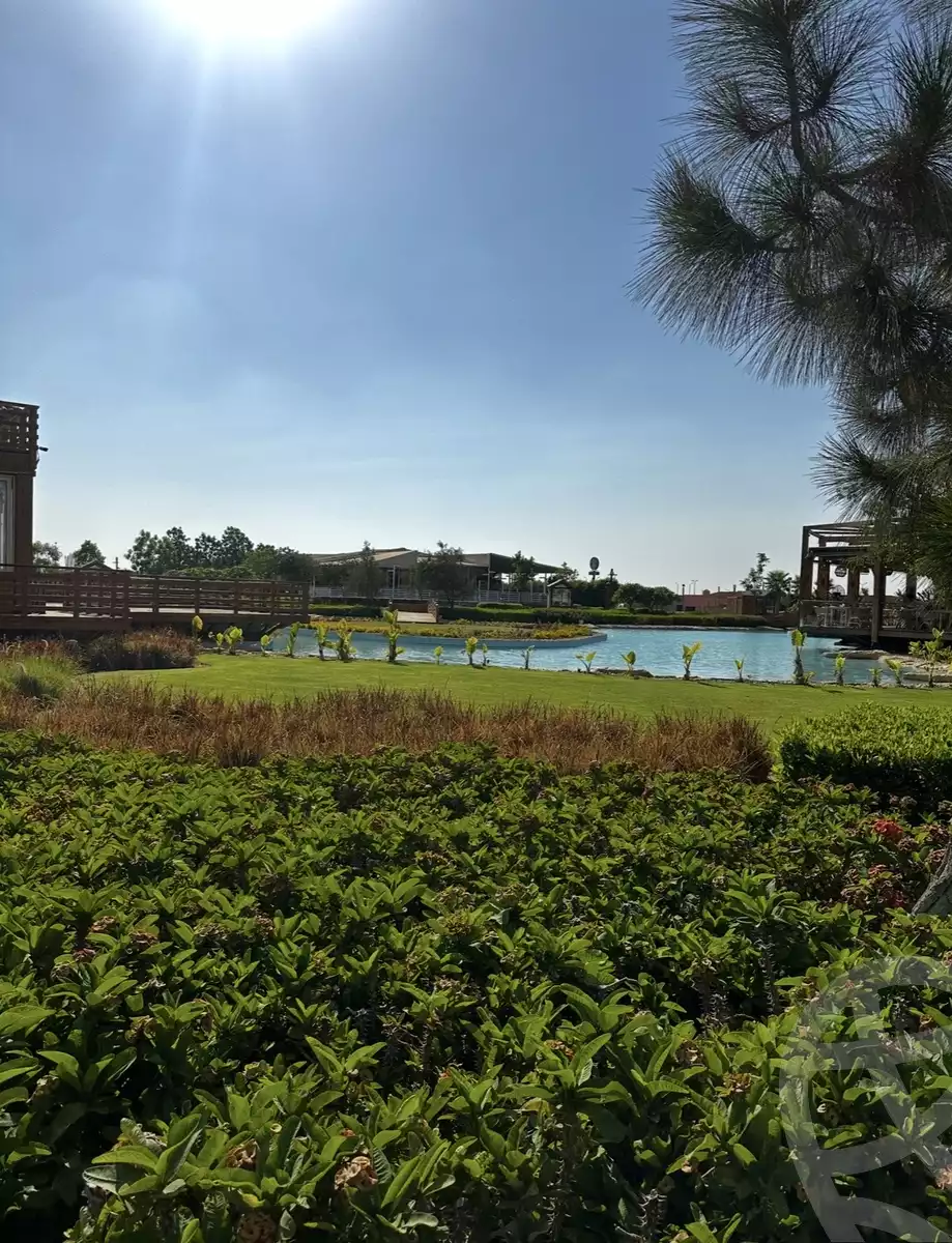 https://aqarmap.com.eg/en/listing/6251410-for-sale-cairo-new-cairo-compounds-hyde-park-greens-hyde-park-compound