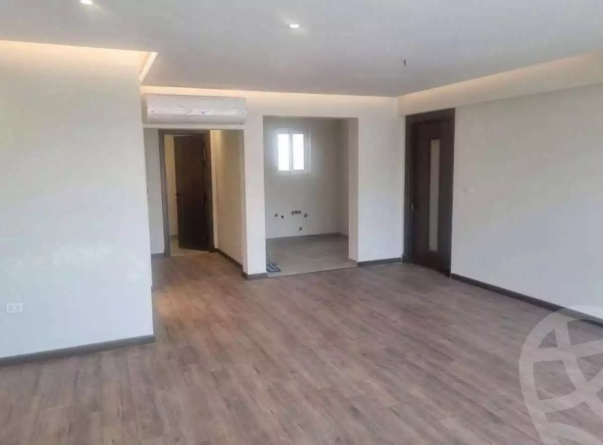 https://aqarmap.com.eg/en/listing/6447996-for-sale-cairo-el-sheikh-zayed-city-compounds-kmbwnd-fyldj-wyst-dr-llttwyr