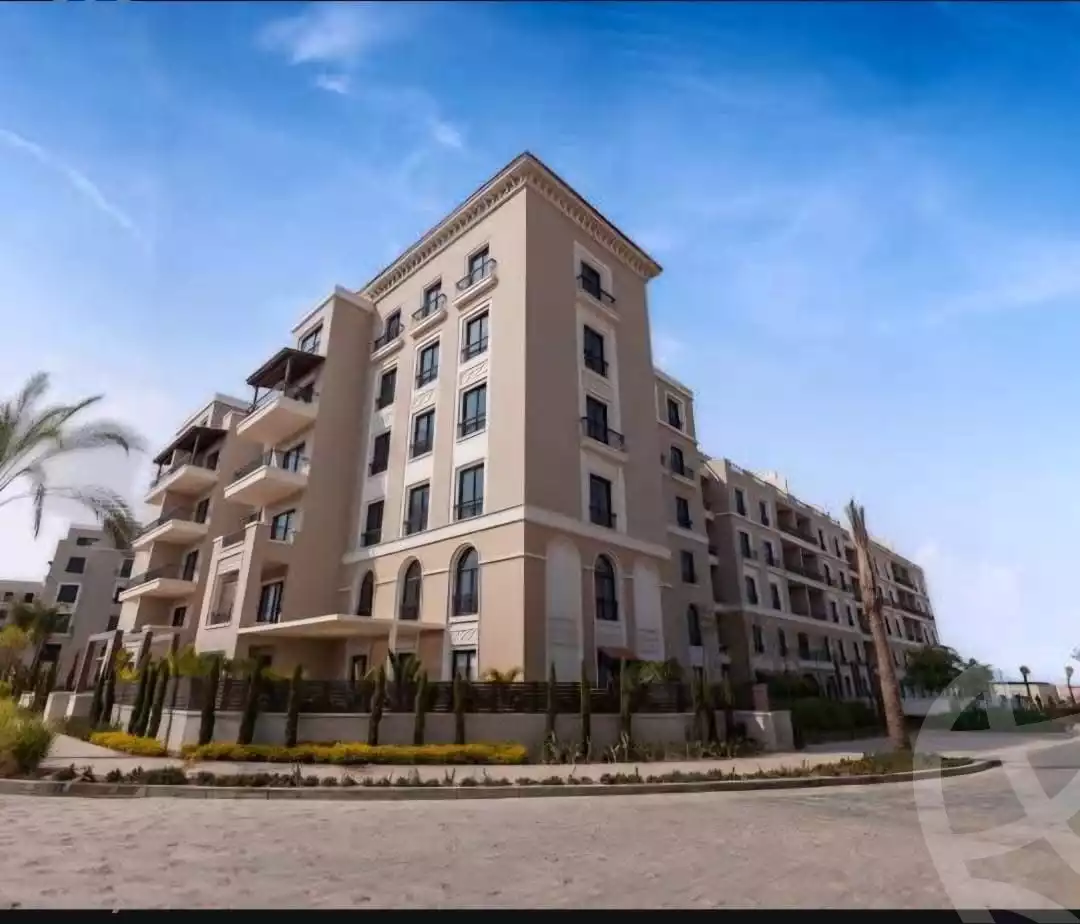 https://aqarmap.com.eg/en/listing/6447996-for-sale-cairo-el-sheikh-zayed-city-compounds-kmbwnd-fyldj-wyst-dr-llttwyr