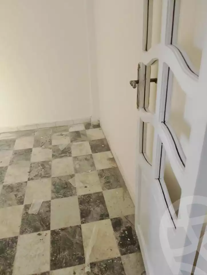 https://aqarmap.com.eg/ar/listing/6448826-for-sale-alexandria-mntq-fr-y-blskndry-el-awayed-ezbet-mohsen-st