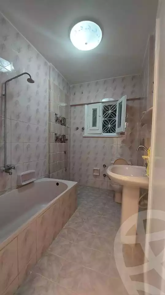 https://aqarmap.com.eg/en/listing/6448891-for-sale-alexandria-l-jmy-shataa-el-nakheel
