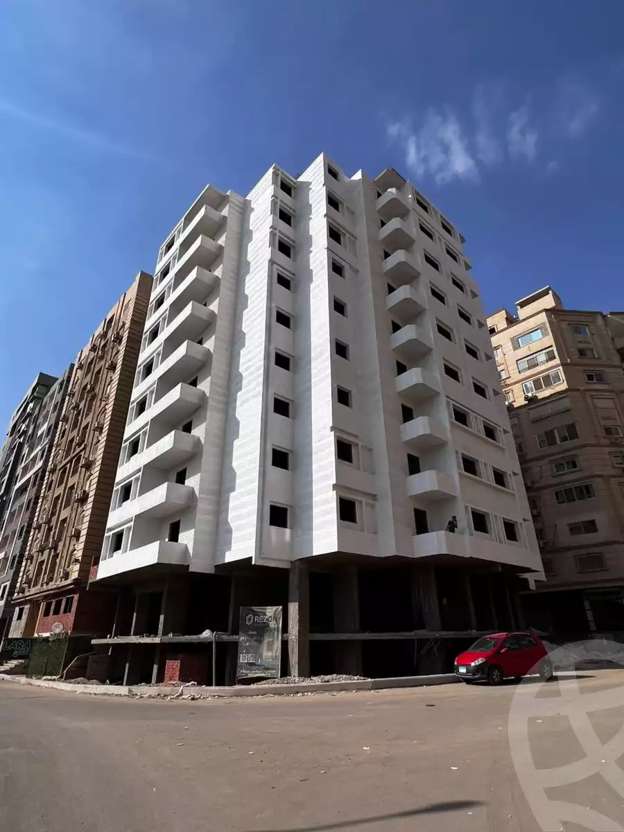 https://aqarmap.com.eg/en/listing/6448944-for-sale-cairo-mokattam-el-hadabah-el-wosta-rd-lmbhth