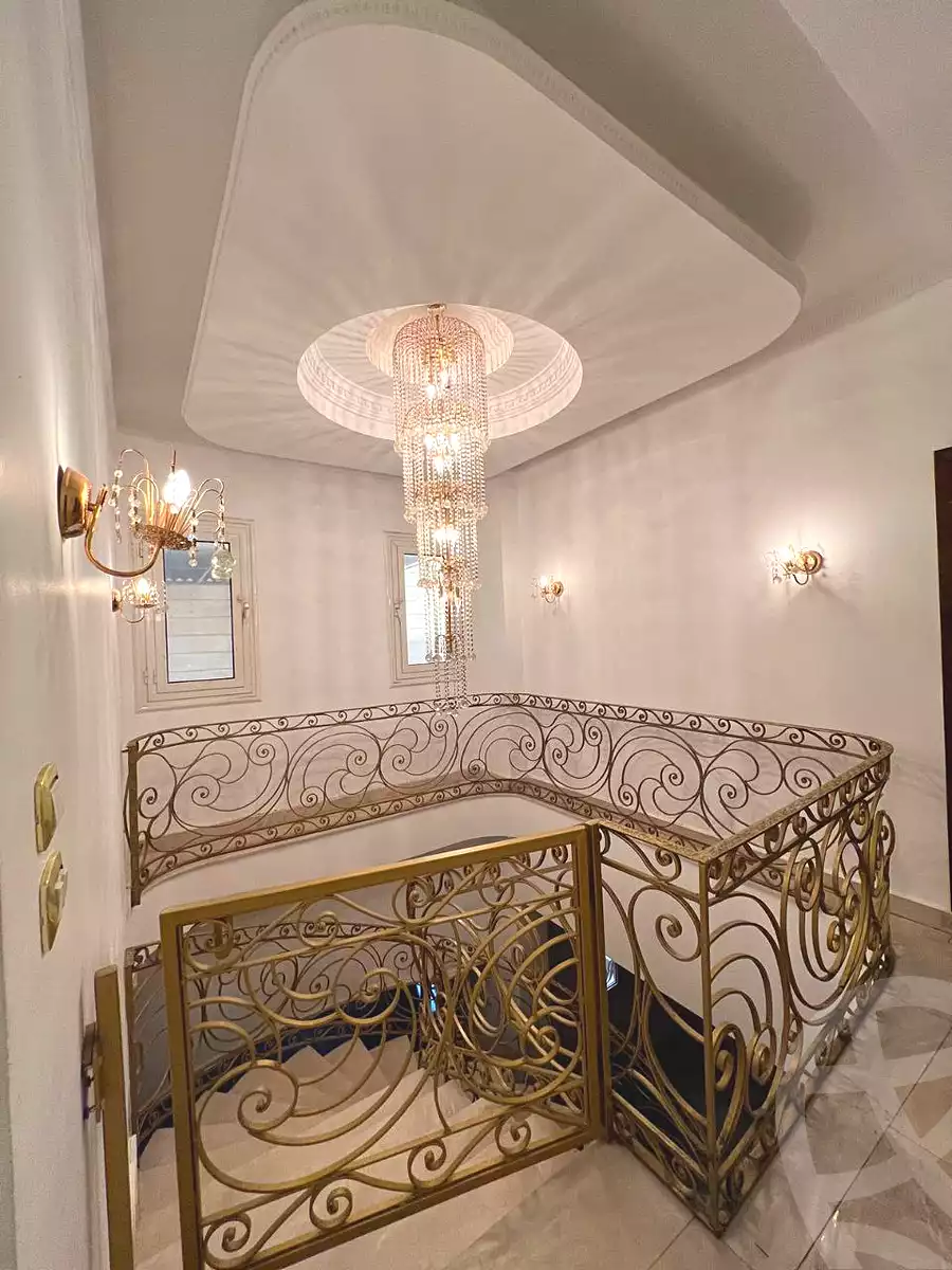 https://aqarmap.com.eg/ar/listing/6450253-for-sale-cairo-new-cairo-ganob-el-akadamiya-south-academy-o-el-sheikh-mostafa-ismael-st